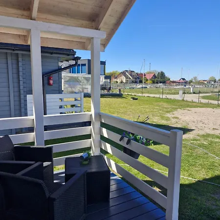 Casa vacanze Chatki Przy Marinie Wapnica (West Pomeranian)